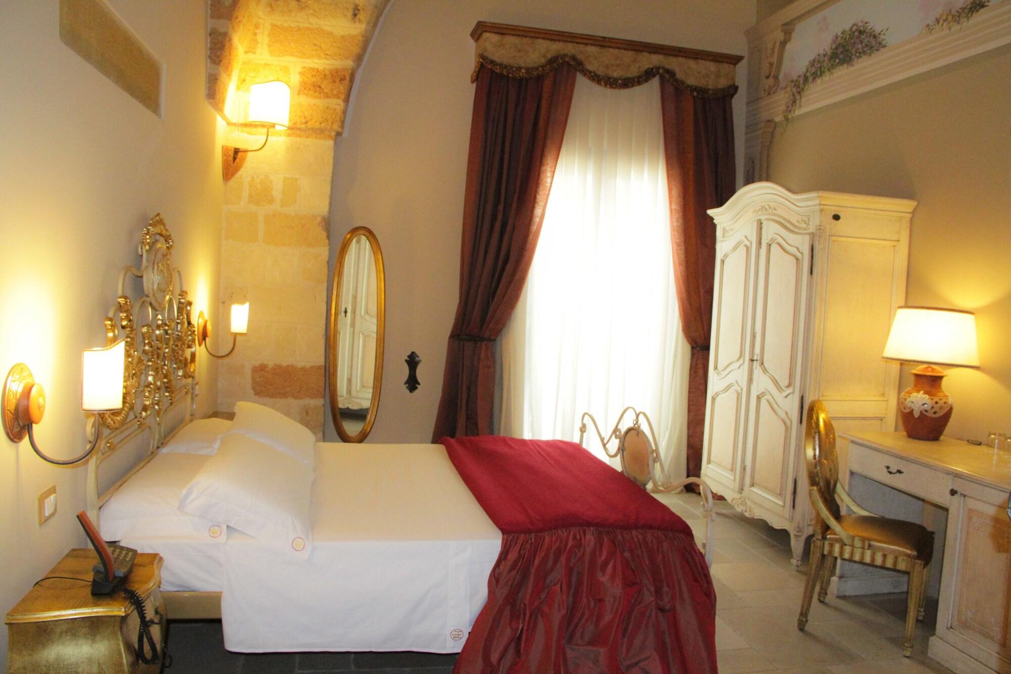 צ'לינו סאן מרקו Kelina Charme Hotel By Cantine Due Palme מראה חיצוני תמונה